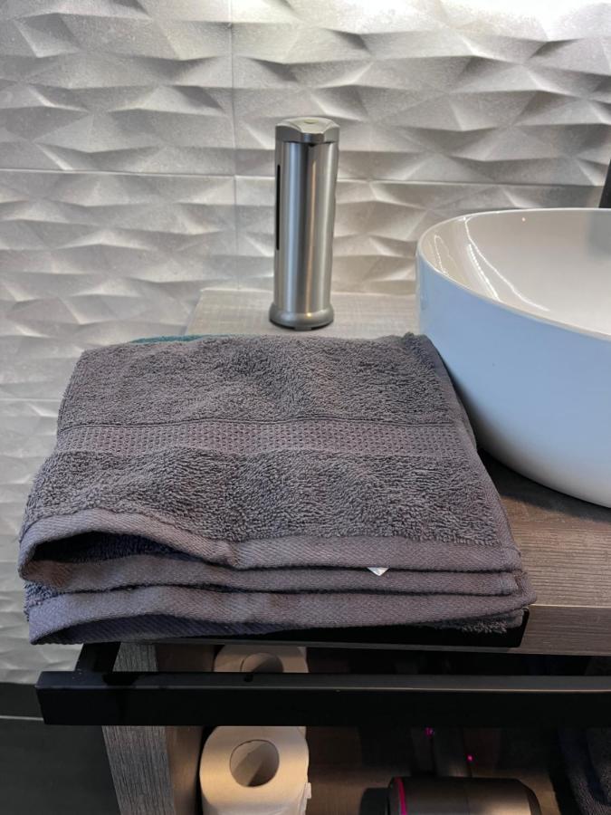 Minardi Apartments ヴェルチェッリ エクステリア 写真